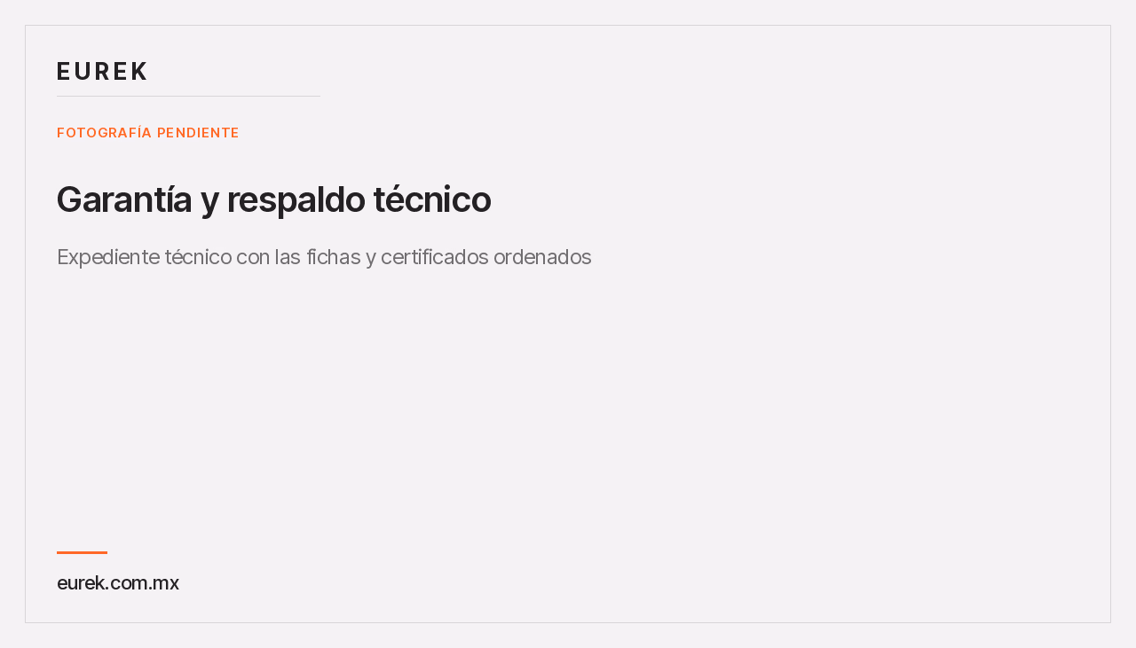 Espacio reservado para la fotografía del expediente técnico con las fichas y certificados ordenados